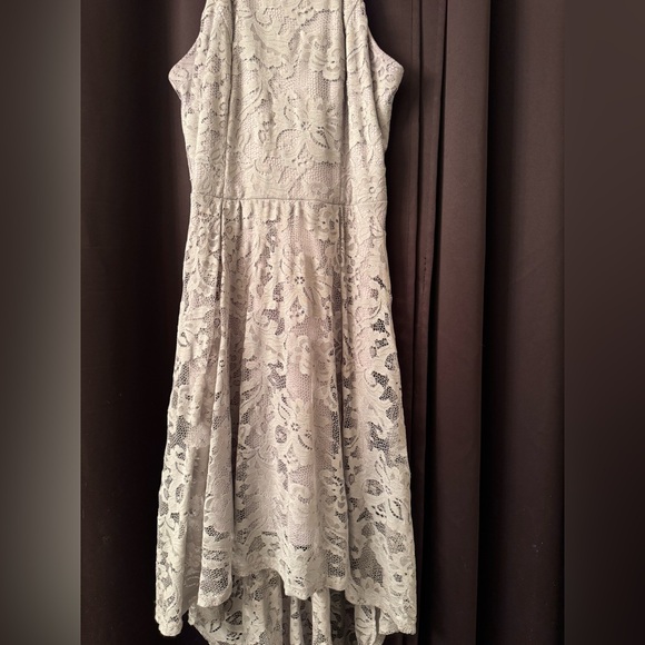 High Low Sleeveless Dress - Picture 2 of 16